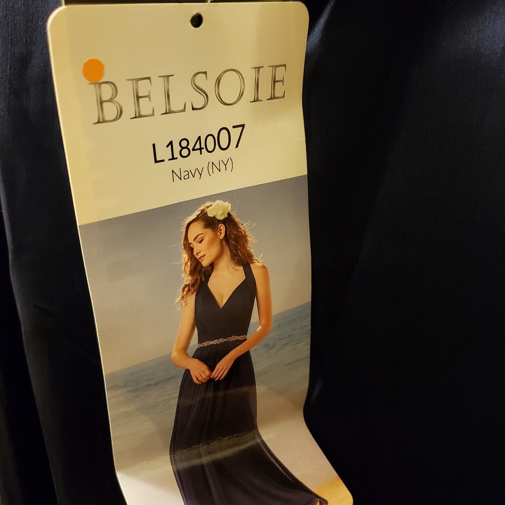 Beautiful gown,navy blue,brand new,perfect for prom or wedding, gorgeous!